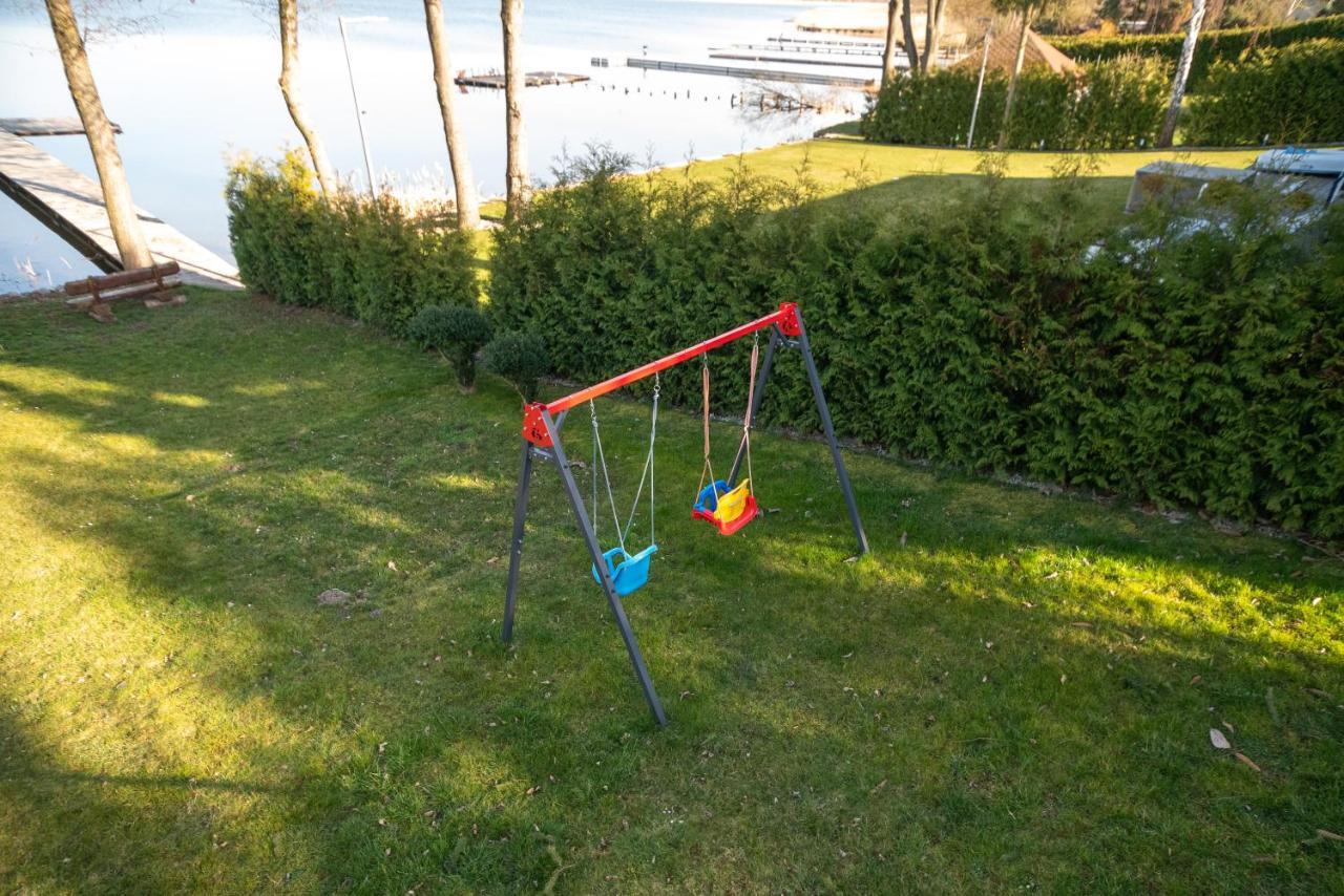 Kruszwin Lake House Listomie מראה חיצוני תמונה
